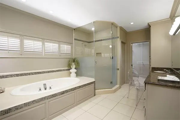 Bath Remodelers pic